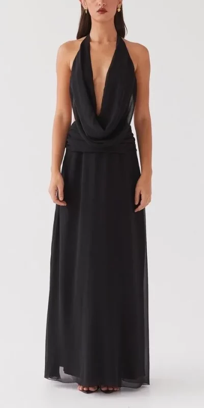 Robe Longue Moulante Avec Décolleté Très Plongeant Jade