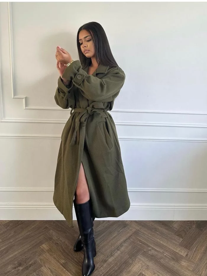 Manteau Long a Lacets Pamela